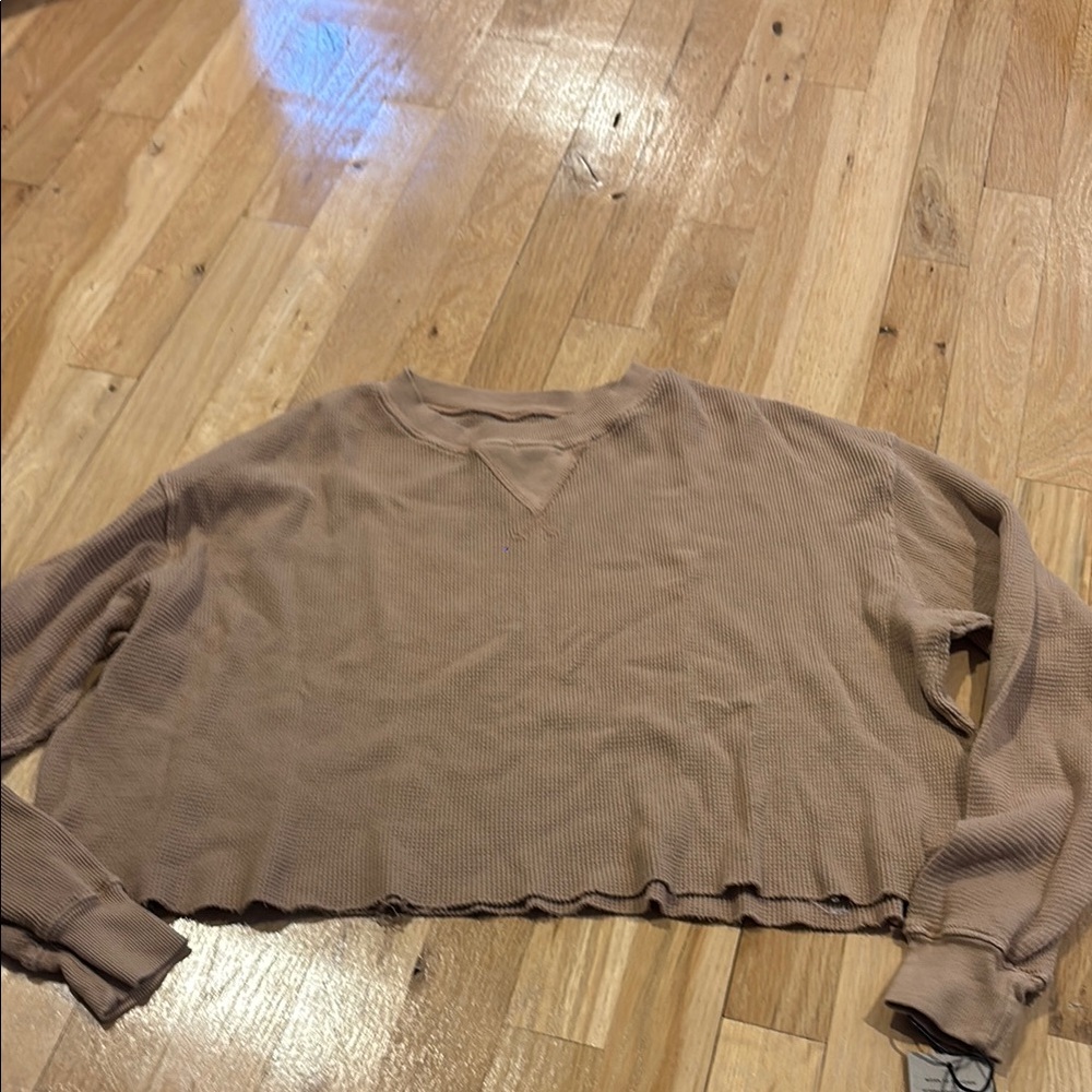 NWT Strut This Women’s Brown Relaxed Cropped Long Sleeve Sweatshirt Size OS